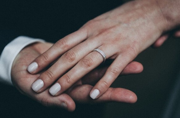 Show Your Love with These Unforgettable Engagement Ring Designs