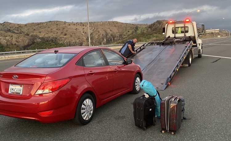 How Fast Roadside Assistance Can Prevent Bigger Vehicle Problems